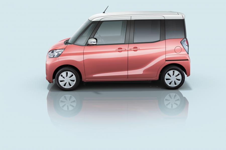  Mitsubishi eK Space 2016 года  (фото 2 из 4)